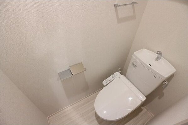 REGALEST栄生駅の物件内観写真